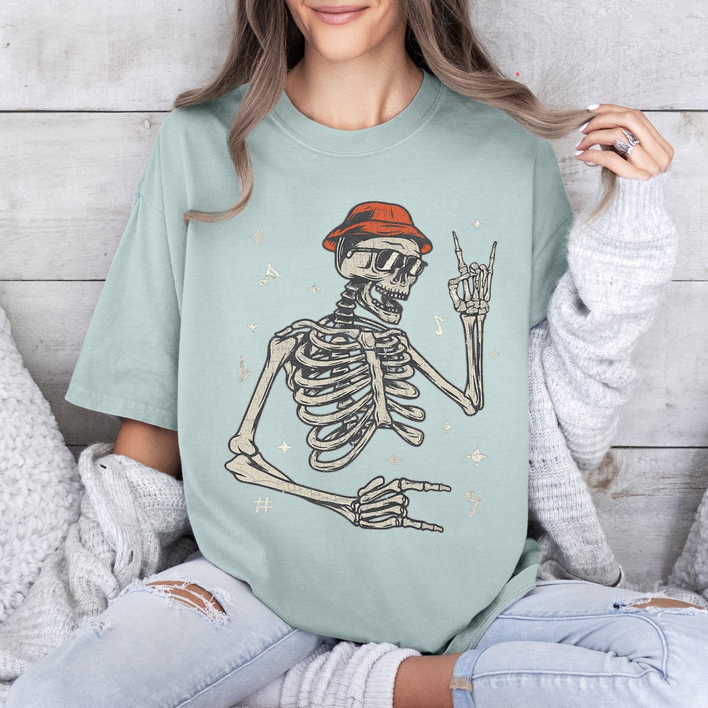 Rocker Skeleton, Punk, Music Concert, Retro, Aesthetic, Vintage, Comfort Colors Tshirt