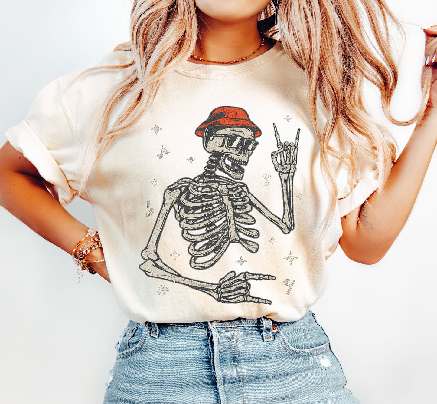 Rocker Skeleton, Punk, Music Concert, Retro, Aesthetic, Vintage, Comfort Colors Tshirt